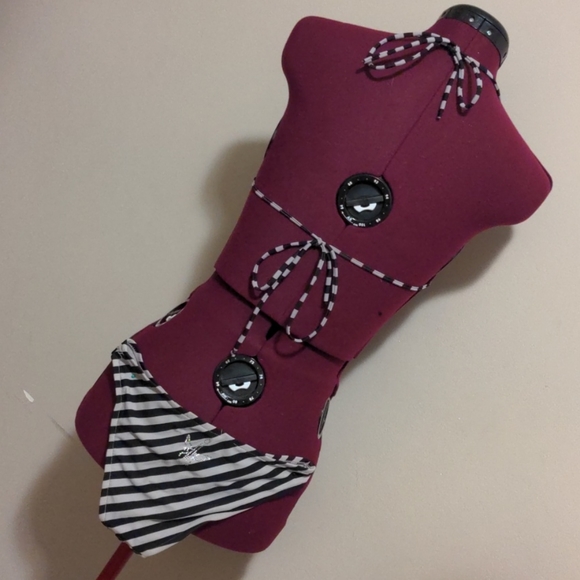 Grey and black striped bikini - Picture 2 of 7